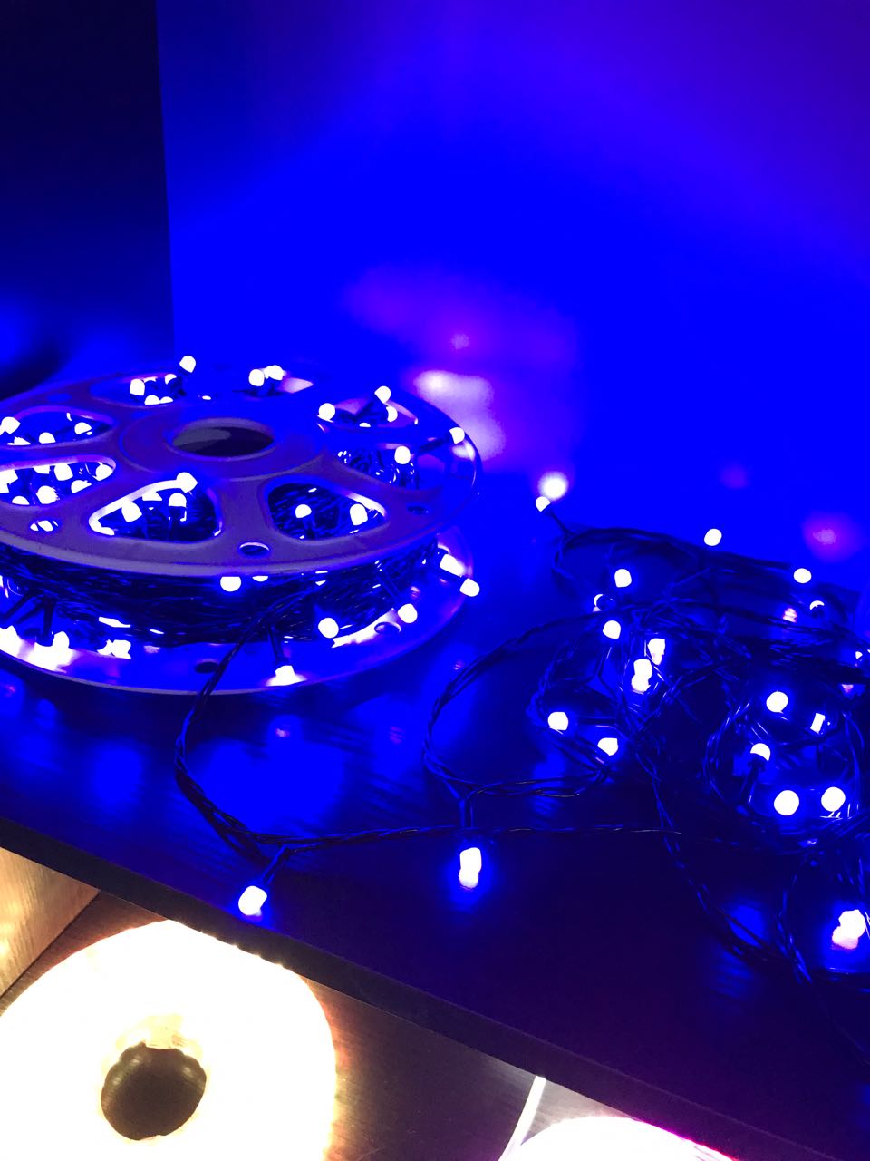 Гирлянда светодиодная цвет RGB 50м провод черный ПВХ  с контроллером  